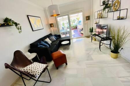 Apartamento En Primera Linea De Playa نيرخا المظهر الخارجي الصورة